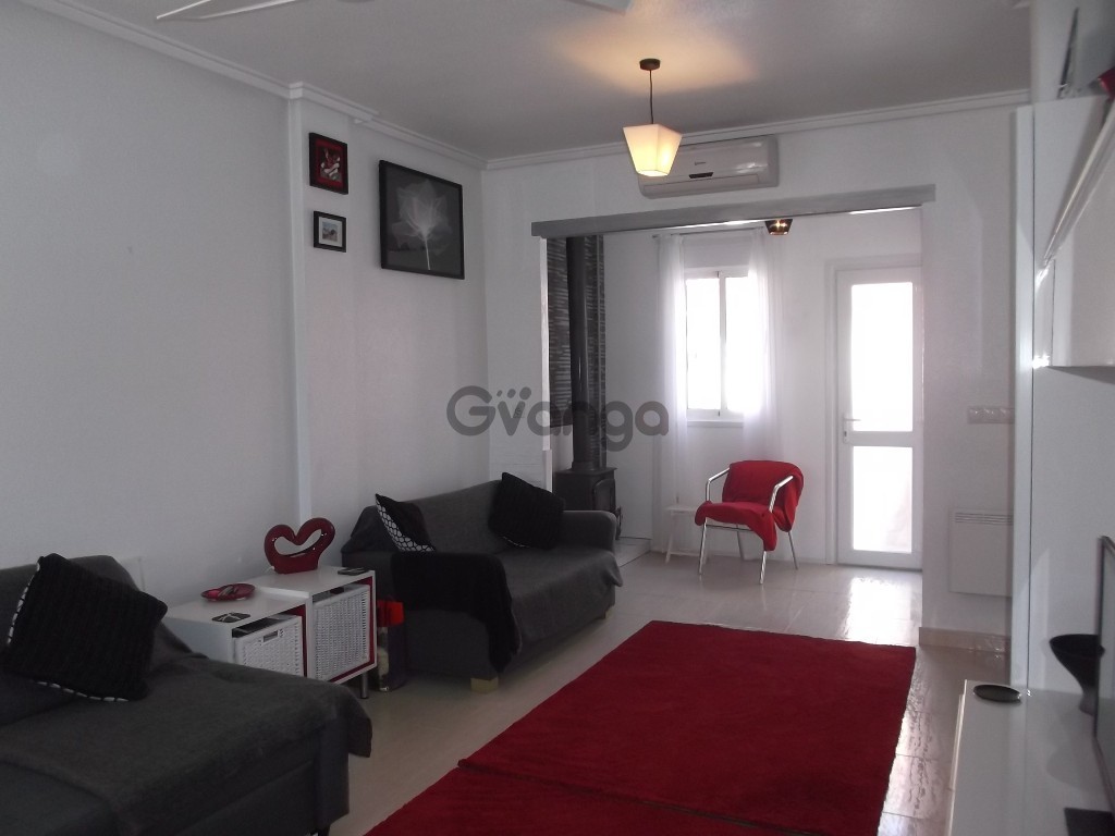 219088_2-bedroom-semi-detached-house-for-sale-75-sq-m-daya-nueva.JPG