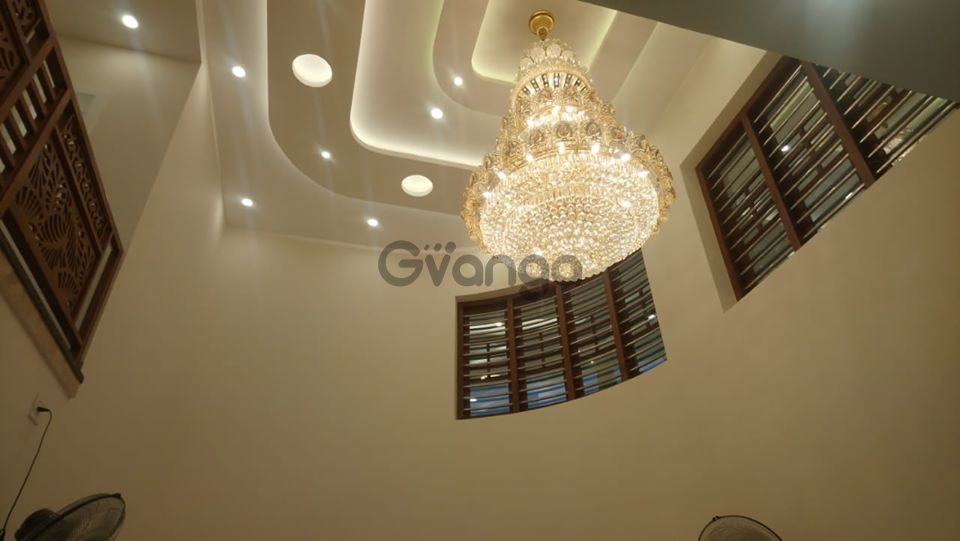 227372_5000-sq-ft-porsche-house-for-sale-near-airport.jpg