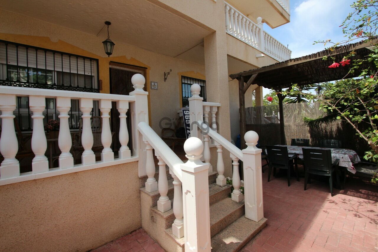 242375_2-bedroom-townhouse-for-sale-65-sq-m-el-eden-los-estanos-6.JPG