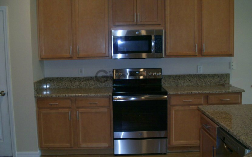 289869_4-bedroom-home-for-sale-3286-sq-ft-412-talbot-bay-drive-zip-code-32086.jpg