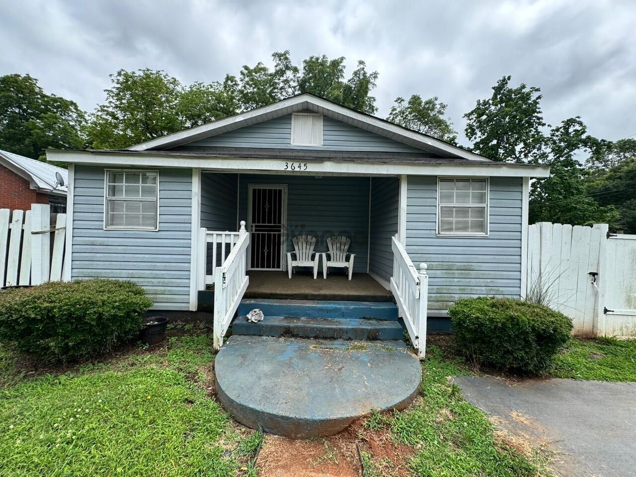 367905_2-bedroom-home-for-sale-1121-sq-ft-3645-pine-ave-sw-zip-code-35221.jpg