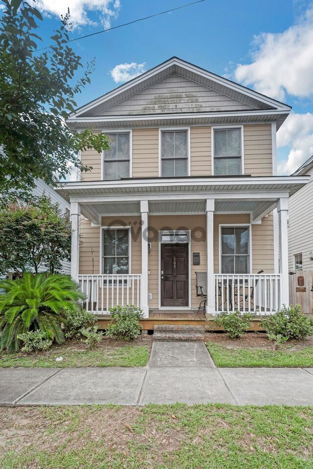 368046_3-bedroom-home-for-sale-1645-sq-ft-309-e-41st-st-zip-code-31401.jpg