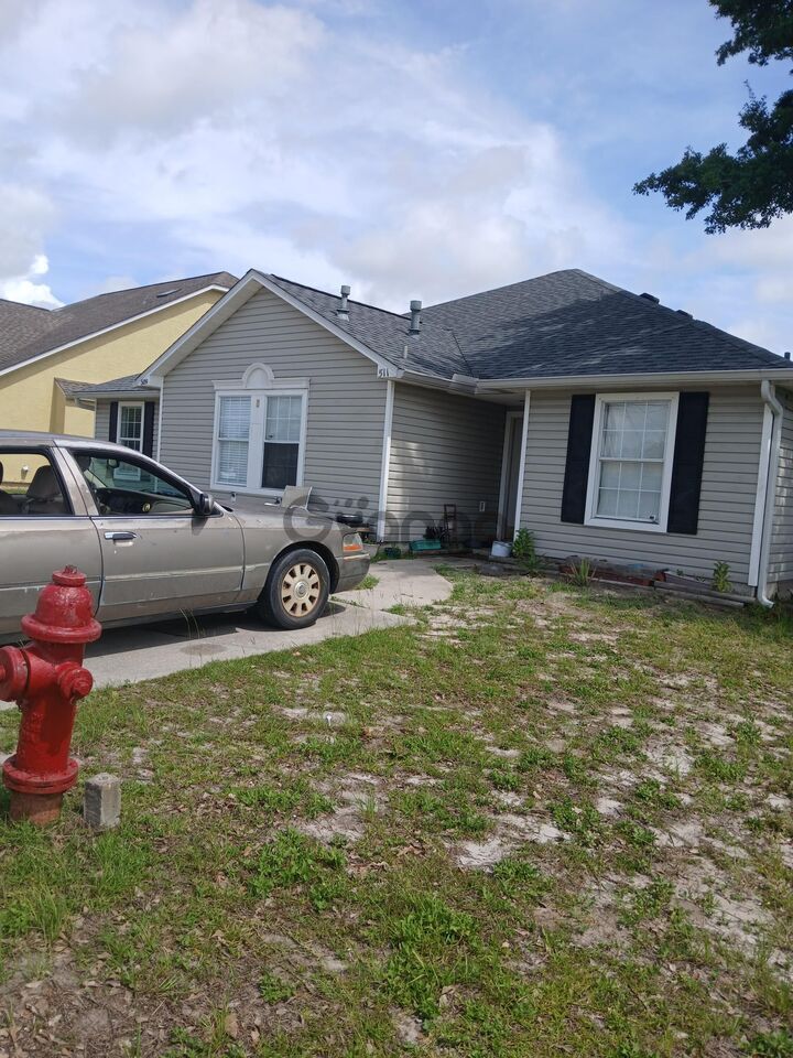 368095_3-bedroom-home-for-sale-1187-sq-ft-511-mowat-school-rd-zip-code-32444.jpg
