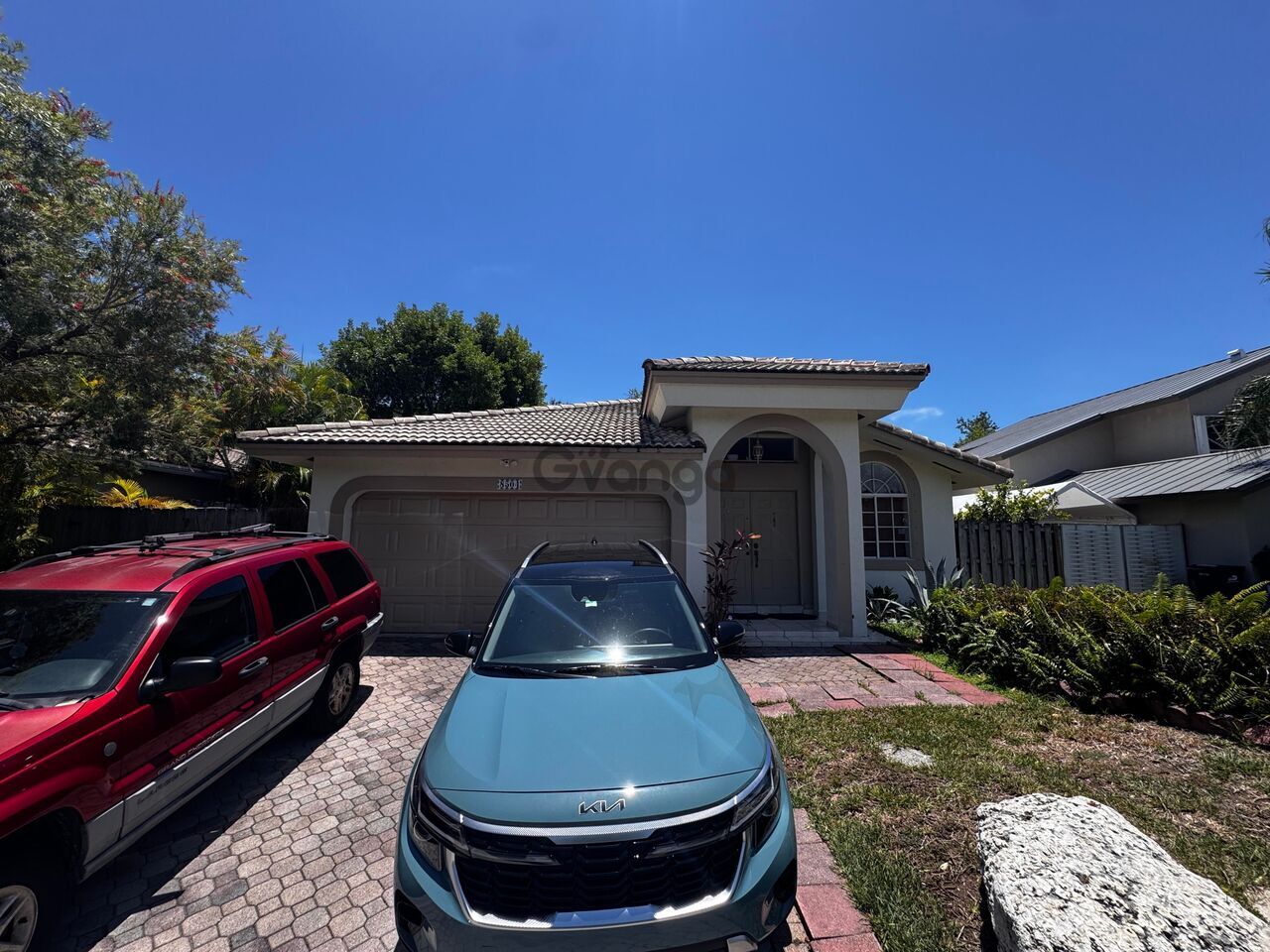 368098_3-bedroom-home-for-sale-2056-sq-ft-8504-cutler-ct-zip-code-33189.jpg