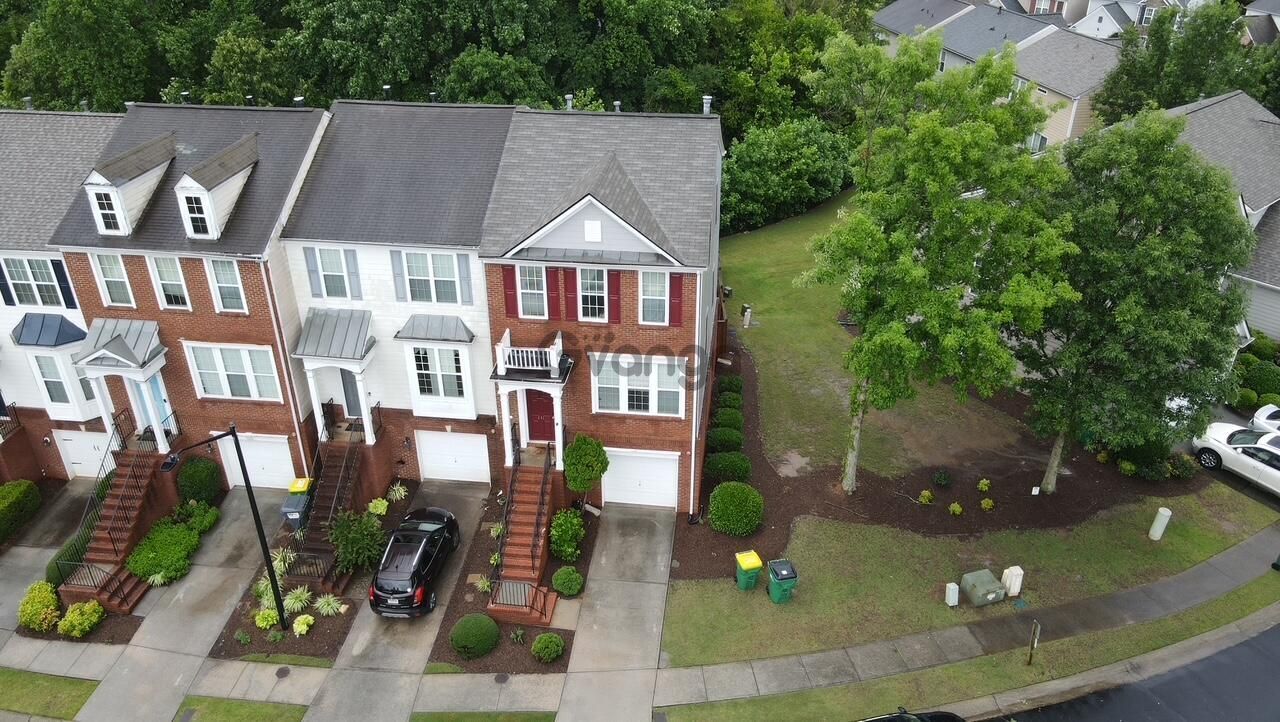 368456_3-bedroom-townhouse-for-sale-1914-sq-ft-241-balaban-cir-zip-code-30188.jpg