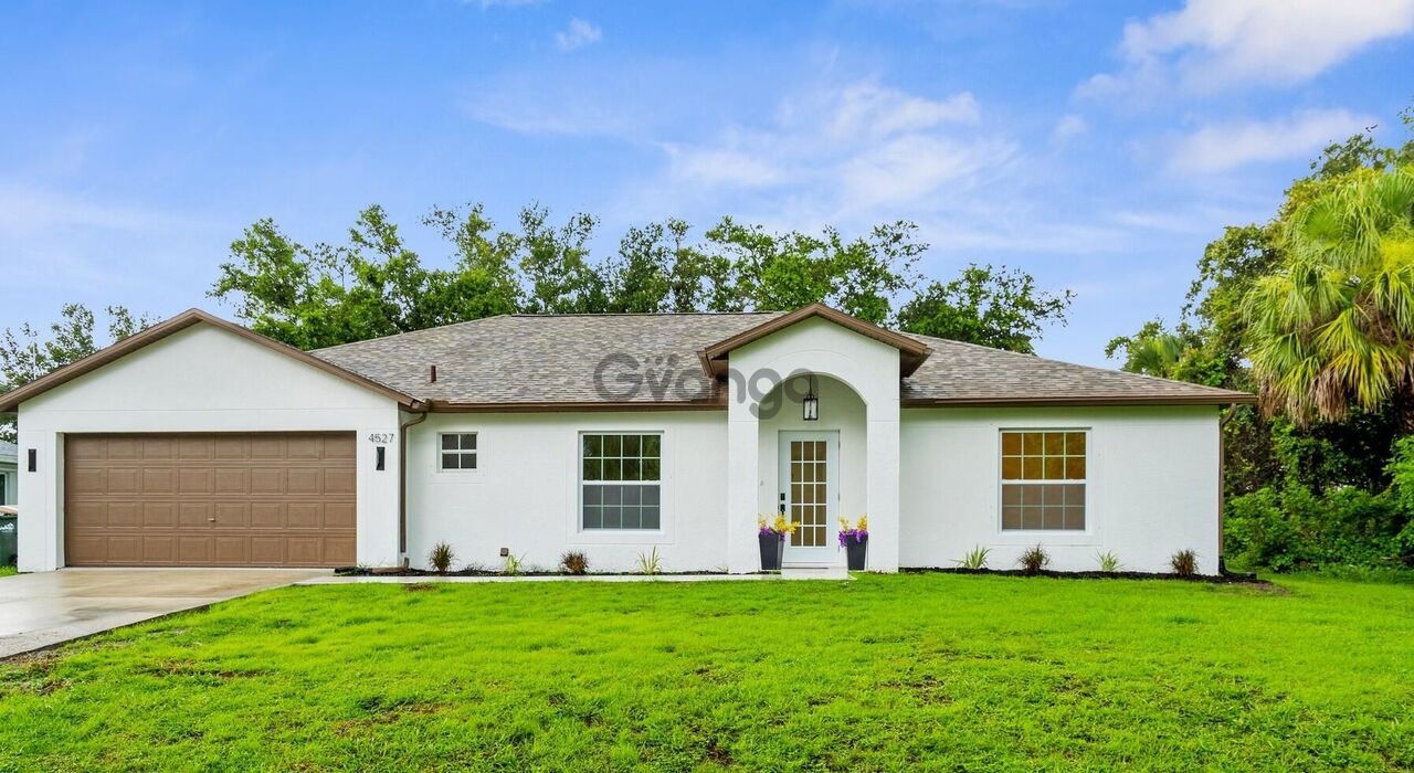 368649_4-bedroom-home-for-sale-2020-sq-ft-4527-bamonte-st-zip-code-34286.jpg