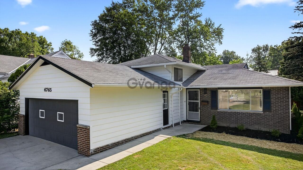 368653_4-bedroom-home-for-sale-1940-sq-ft-6765-glenallen-ave-zip-code-44139.jpg