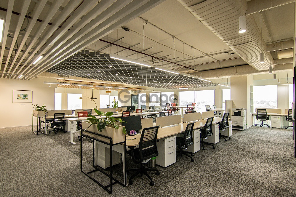 369804_office-space-for-rent-in-bangalore-2.jpg