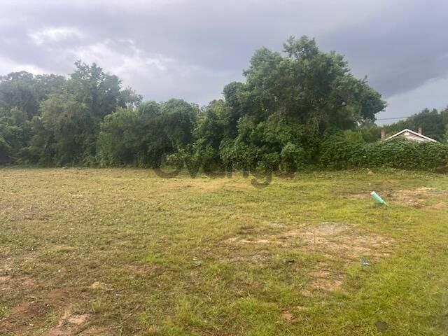 370271_land-for-sale-0-37-acre-2909-w-lee-st-zip-code-32505.jpg