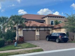 370351_2-bedroom-house-for-rent-1528-sq-ft-13737-messina-loop-zip-code-34211-2.jpg