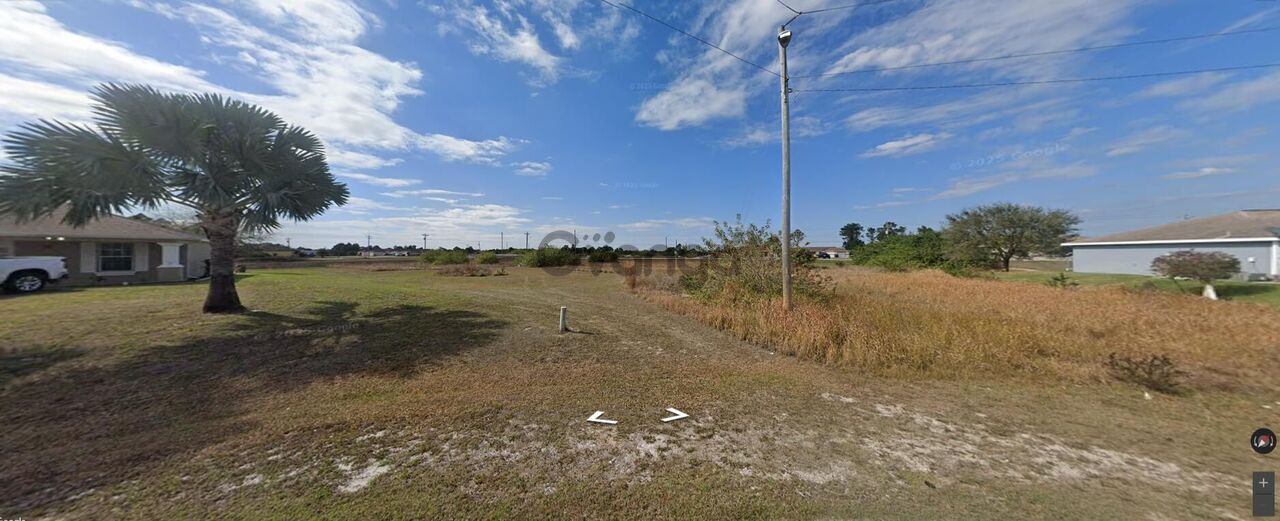 373301_land-for-sale-0-42-acre-207-pennfield-st-zip-code-33974.jpg