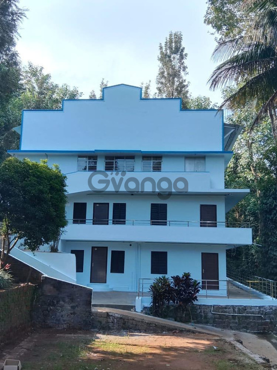 378348_kolli-hills-resorts-family-rooms-kollimalai-room-booking.jpeg
