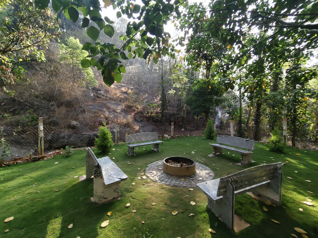 378350_kolli-hills-resorts-family-rooms-kollimalai-room-booking.jpeg