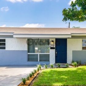 4 Bedroom Home for Sale 2308 sq.ft, 1907 N 36th Ave, Zip Code 33021