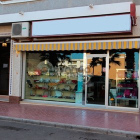 Business premises for Sale 235 sq.m, Guardamar