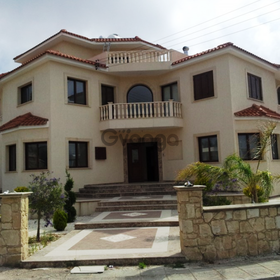 Detached Villa for Sale in Paphos, Cyprus
