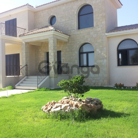 New Detached Villa for Sale in Khlorakas, Paphos