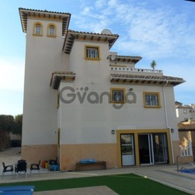 5 Bedroom Villa for Sale, Cabo Roig