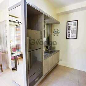 Rent to own 3 bdr house balcony and car park nr malls