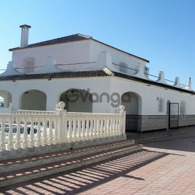 4 Bedroom Country house for Sale 618 sq.m, Dolores