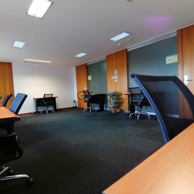 15-Seater Office Space for Lease