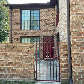 2 Bedroom Townhouse for Sale 1140 sq.ft, 721 Coventry Ln, Zip Code 29501