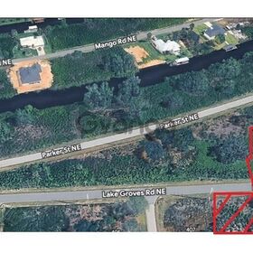 Land for Sale 0.48 acre, 409 Lake Groves Rd NE, Zip Code 33852