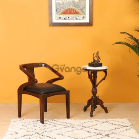 Buy Reading Armchair Online - Luxury Comfort