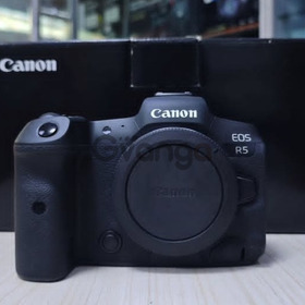 Canon EOS R5 Mark II Camera for sales