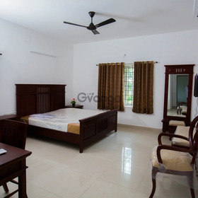 Best Family Villa Stays near ECR Chennai | Lush Garden