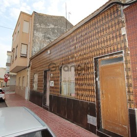 8 Bedroom Townhouse for Sale 147 sq.m, Center