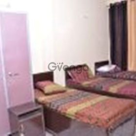 Bed available on Triple sharing basis in Govind puri.