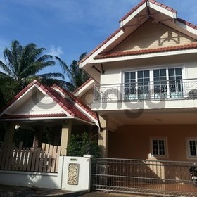 4 Bedroom Villa for Sale 150 sq.m, Town