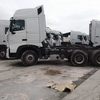 tractor head 10 wheeler howo 4