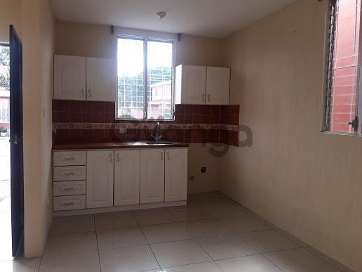 299872_vendo-casa-dentro-de-garita.jpg