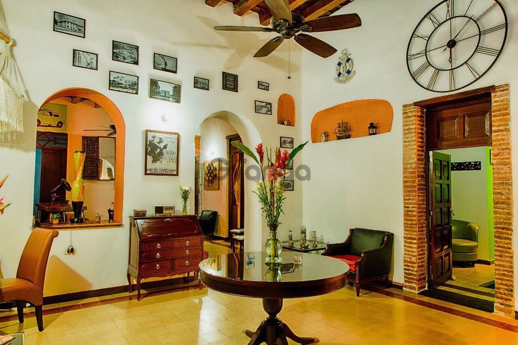 324671_vendo-hotel-en-el-centro-historico-de-santa-marta.jpg