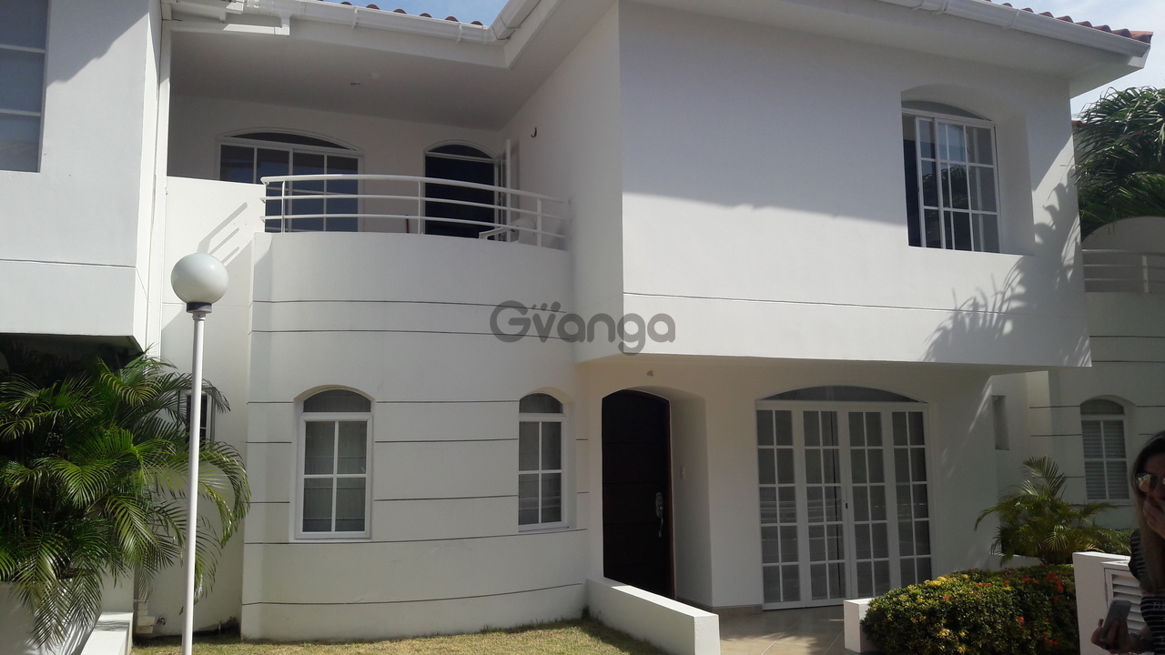 509268_vendo-casa-amplia-en-rodadero-residencial.jpg