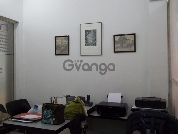 512116_vendo-practico-local-con-doble-entrada-maracay-centro.jpg