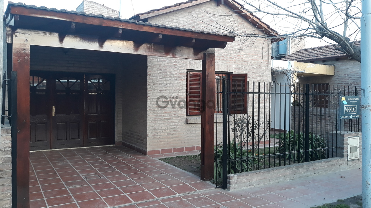 523830_hermosa-casa-en-venta-b-manantiales-arguello.jpg