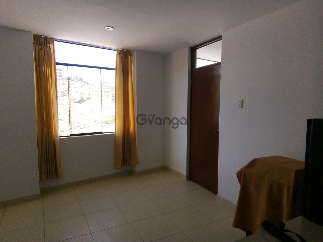 532978_vendo-departamento-en-alto-misti-miraflores-x-la-piscina-de-la-familia-miraflorina.jpg