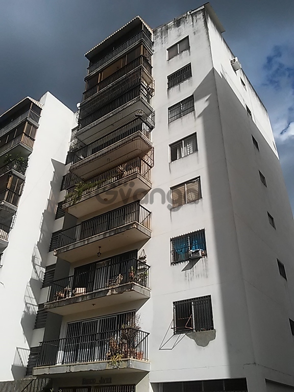 535056_zoraida-araujo-vende-apartamento-en-el-trigal.jpg