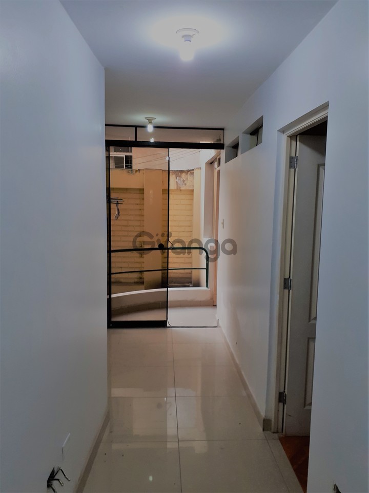 536687_alquilo-amplio-y-moderno-departamento-110-m2-sjm.jpg