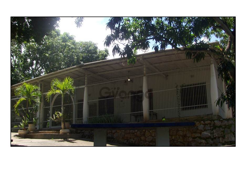 536734_se-vende-bonita-casa-de-campo-con-todo-el-mobiliario.jpg