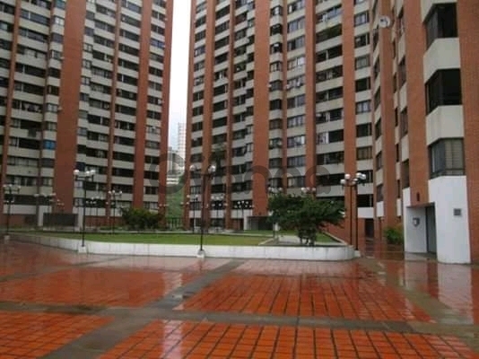 536905_apartamento-en-venta-en-lomas-del-avila.jpg