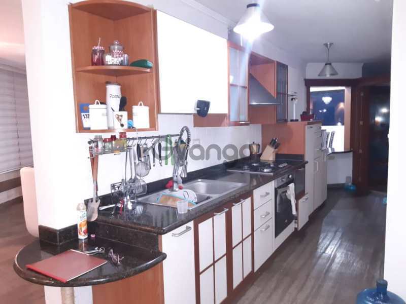 540739_zoraida-araujo-vende-pent-house-en-res-tazajal.jpg