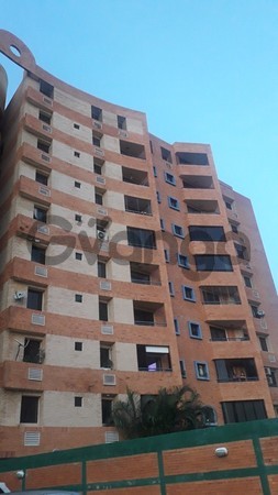 540740_zoraida-araujo-vende-pent-house-en-res-tazajal.jpg