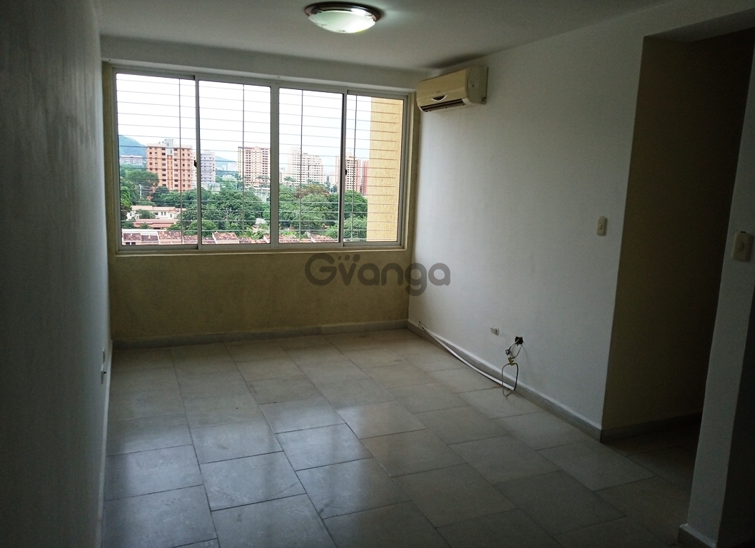 541384_zoraida-araujo-vende-apartamento-en-doral-country-manongo.jpg
