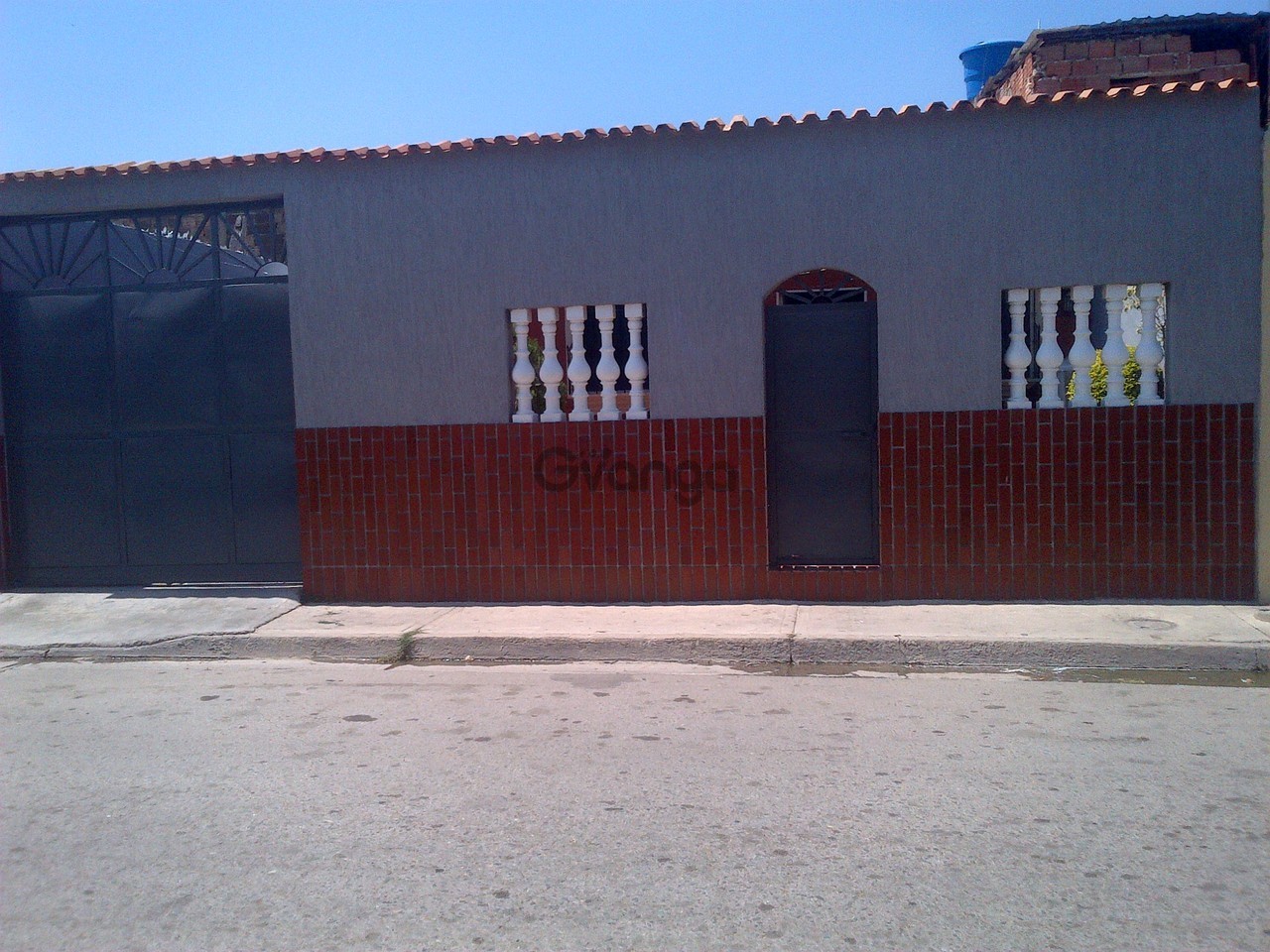 541432_vendo-casa-en-manuela-saenz.jpg