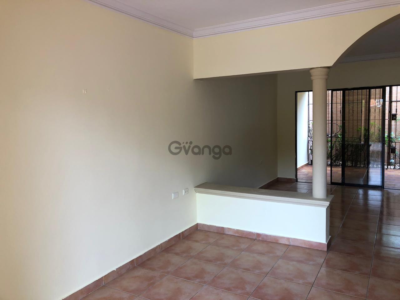 542939_casa-en-zona-oriental-sto-dgo-66243.jpg