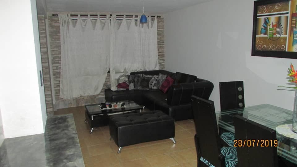 543644_linda-casa-res-villas-del-golf-cabudare.jpg